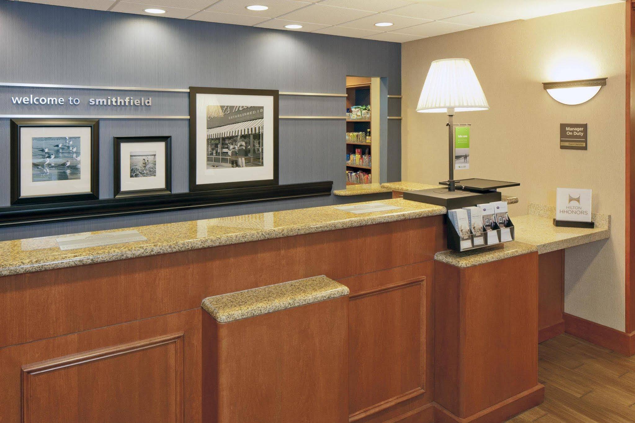 Hampton Inn & Suites Providence / Smithfield Εξωτερικό φωτογραφία