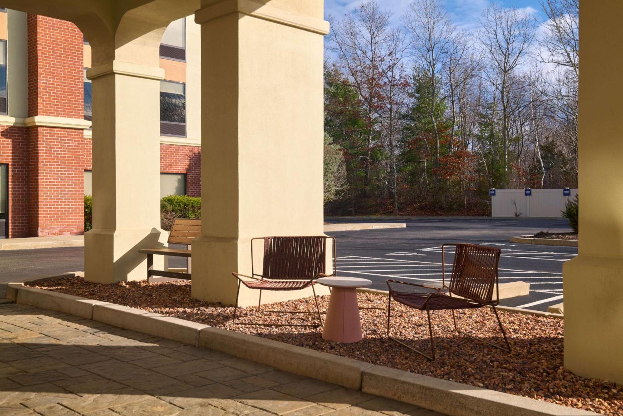 Hampton Inn & Suites Providence / Smithfield Εξωτερικό φωτογραφία
