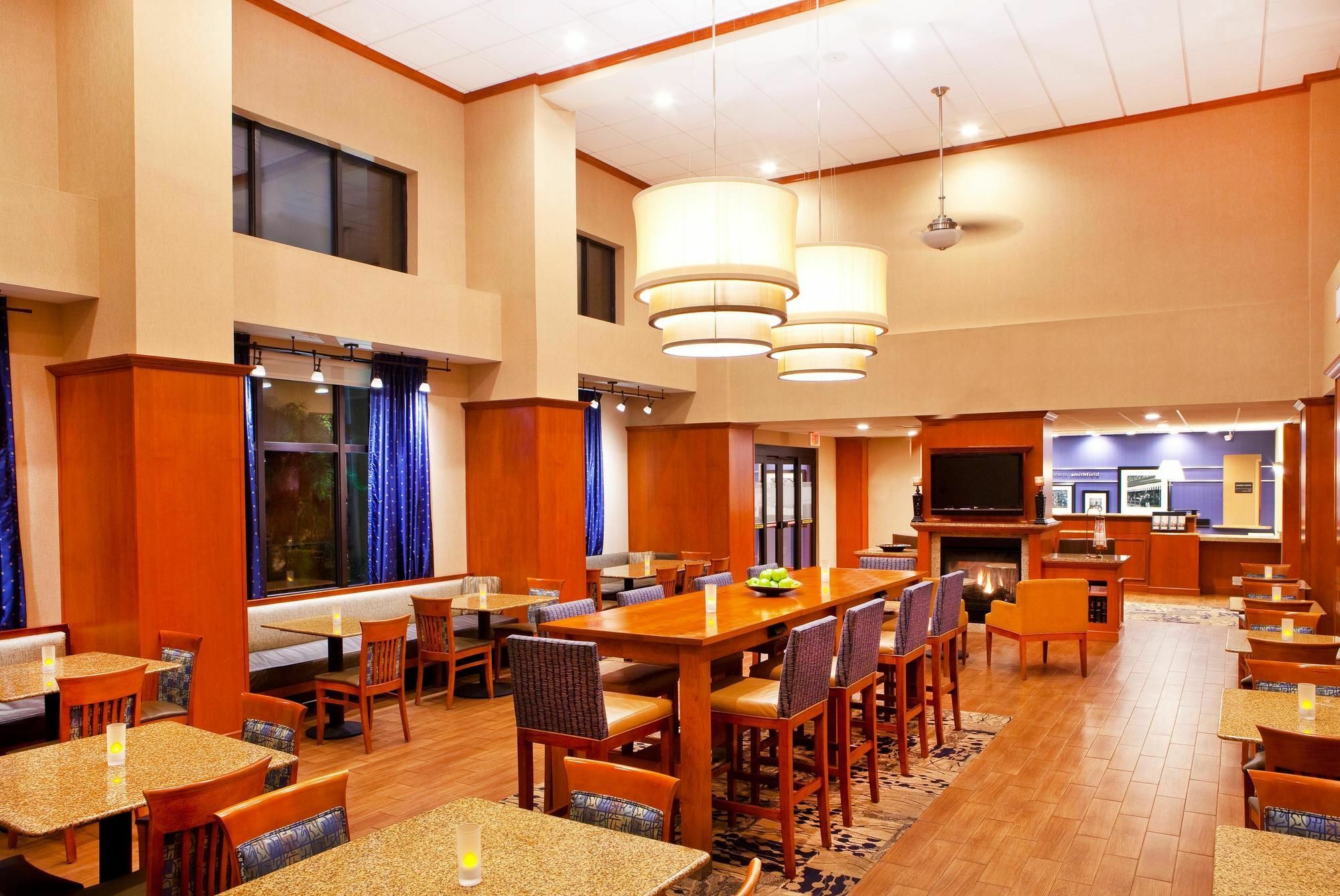 Hampton Inn & Suites Providence / Smithfield Εξωτερικό φωτογραφία
